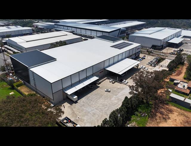 7,500M² WAREHOUSE TO LET IN LINBRO PARK